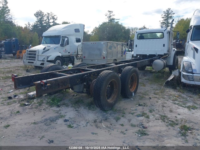 3ALHCYD23MDME4054 Freightliner Detroit Diesel Dd8