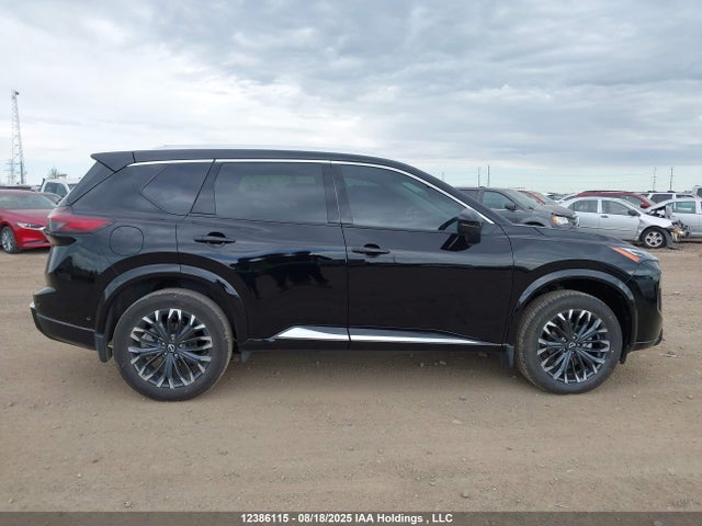 JN8BT3DD6RW452435 Nissan Rogue
