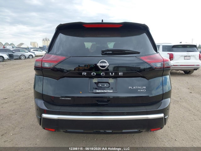 JN8BT3DD6RW452435 Nissan Rogue
