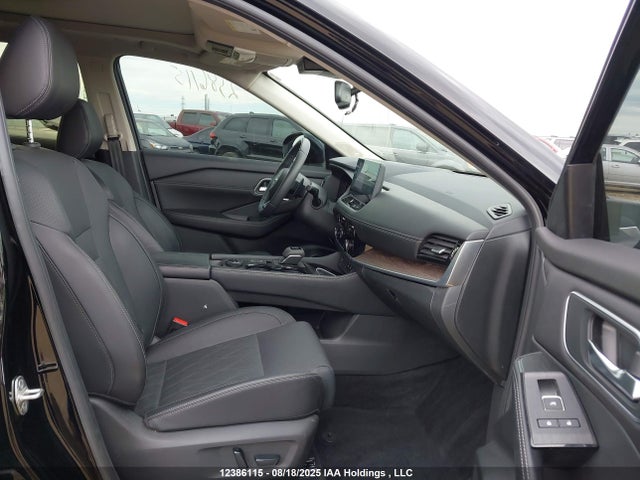 JN8BT3DD6RW452435 Nissan Rogue