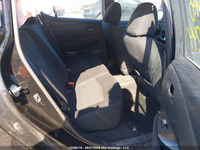 1N4AZ1CP8KC301244 Nissan Leaf