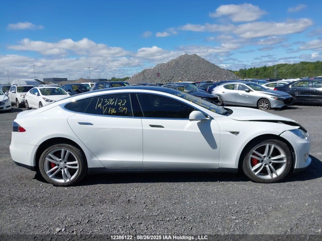 5YJSA1E40GF136549 Tesla MODEL S