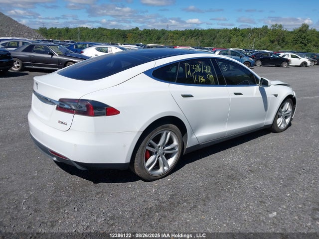 5YJSA1E40GF136549 Tesla MODEL S