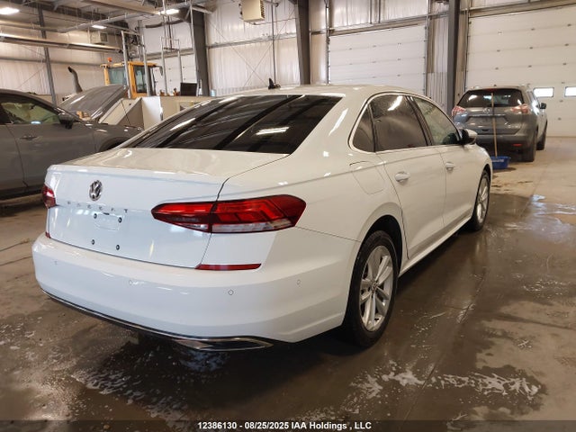1VWUA7A34LC006061 Volkswagen Passat