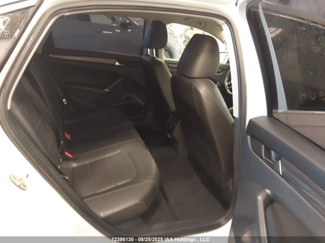1VWUA7A34LC006061 Volkswagen Passat