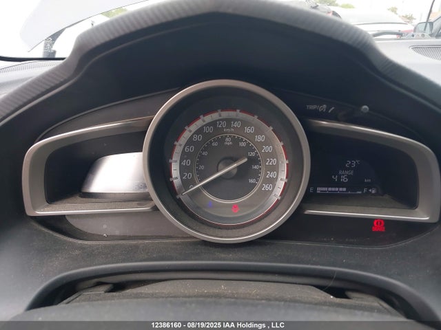 JM1BM1L74E1107954 Mazda pe