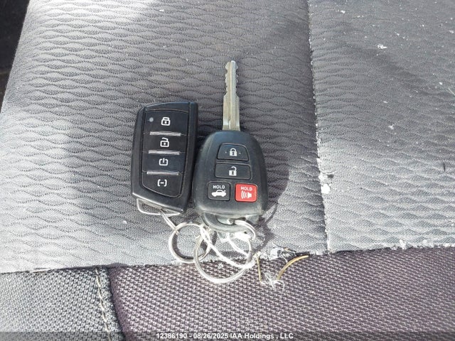 Toyota 2zr-fe 2017 2T1BURHE9HC812156 Image 11