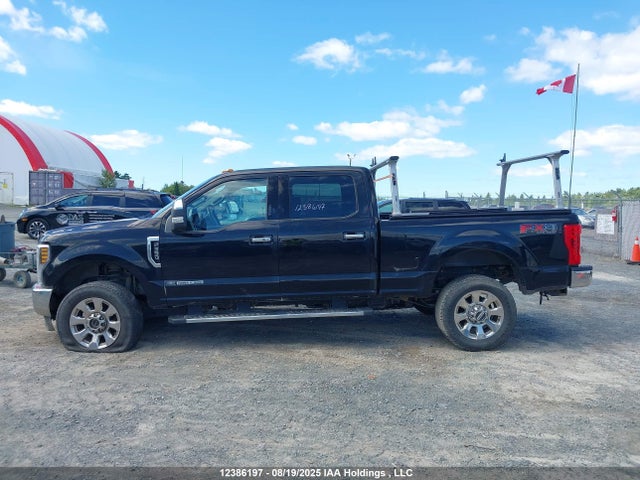 1FT8W3BT0KEE69251 Ford 2019