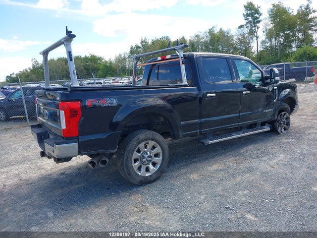 1FT8W3BT0KEE69251 Ford 2019