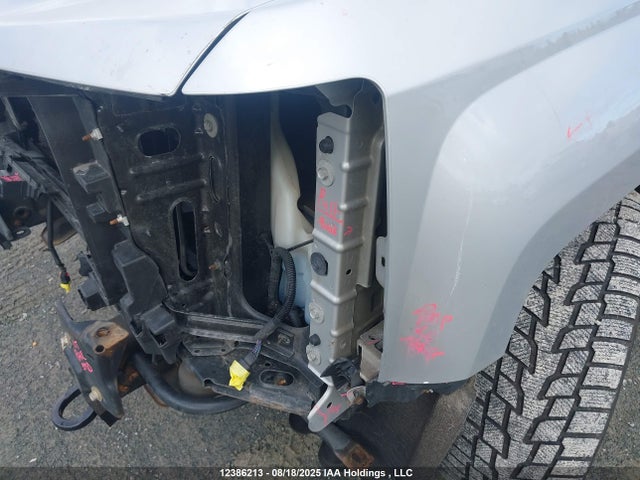 1GCVKREC8HZ267563 Chevrolet l83 - sidi: spark ignited direct injection, vvt: variable valve timing, afm, e85 max, alum