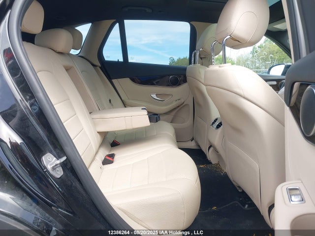 WDC0G4KB4HV013375 Mercedes-Benz m274