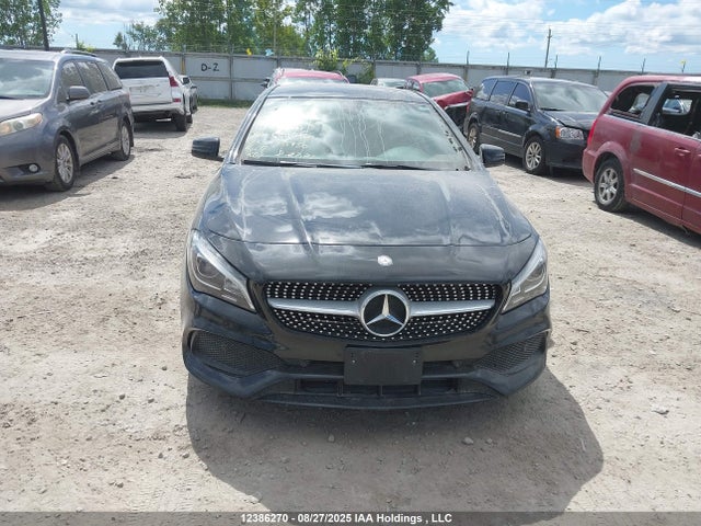 WDDSJ4GB3HN425950 Mercedes-Benz CLA-Class