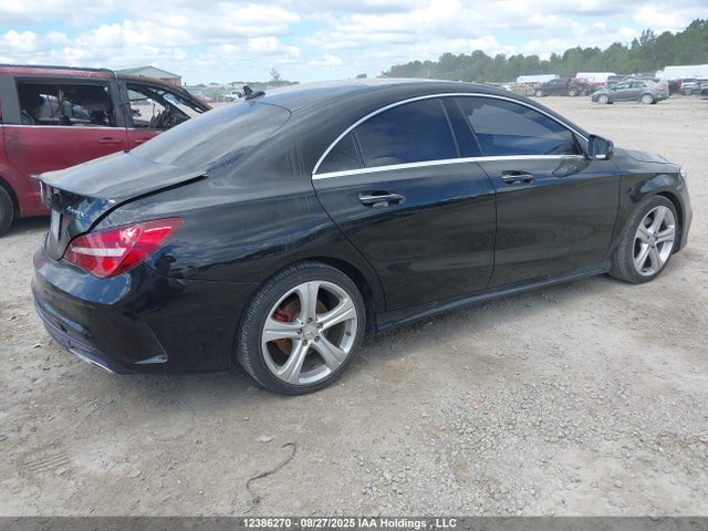 WDDSJ4GB3HN425950 Mercedes-Benz CLA-Class