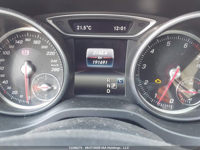 WDDSJ4GB3HN425950 Mercedes-Benz CLA-Class