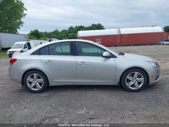 1G1P75SZ7E7116306 Chevrolet luz