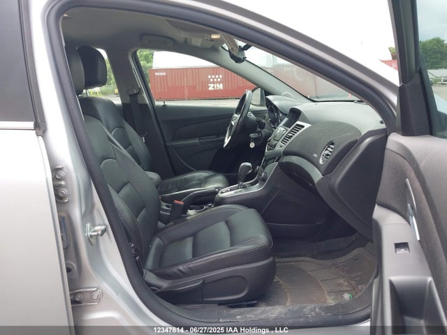 1G1P75SZ7E7116306 Chevrolet luz