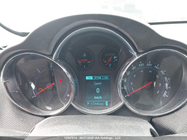 1G1P75SZ7E7116306 Chevrolet luz