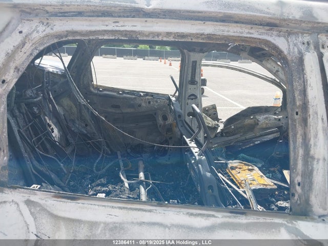 12386411 :رقم المزاد ، 1FMCU9DZ5MUA41958 vin ، 2021 Ford Escape Titanium Hybrid مزاد بيع
