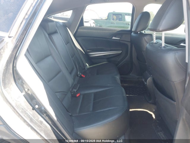 5J6TF2H57EL800575 Honda j35y1