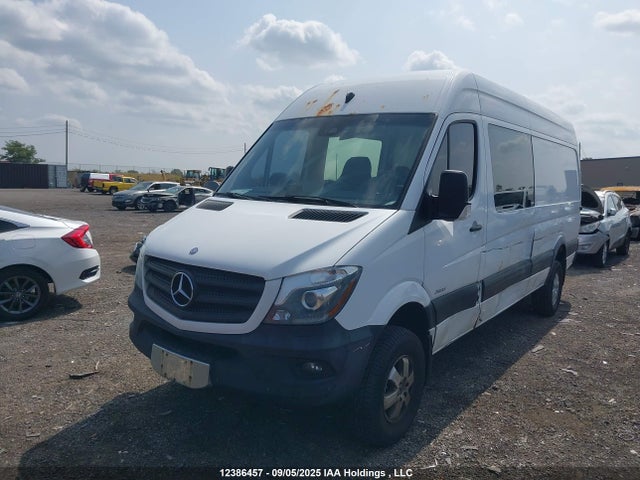 Mercedes-Benz Sprinter 2015 WD3CE8CC8FP171155 Image 2