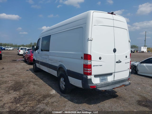 Mercedes-Benz Sprinter 2015 WD3CE8CC8FP171155 Image 3