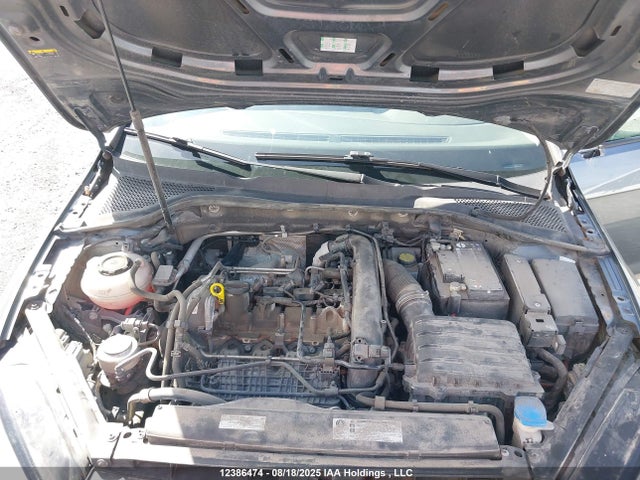 3VWG57AU6LM007558 Volkswagen Golf