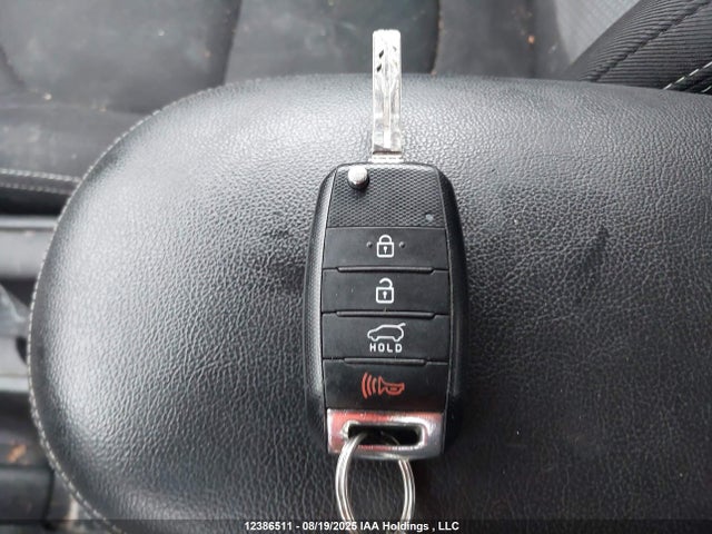 KNDJP3A51J7514931 KIA g