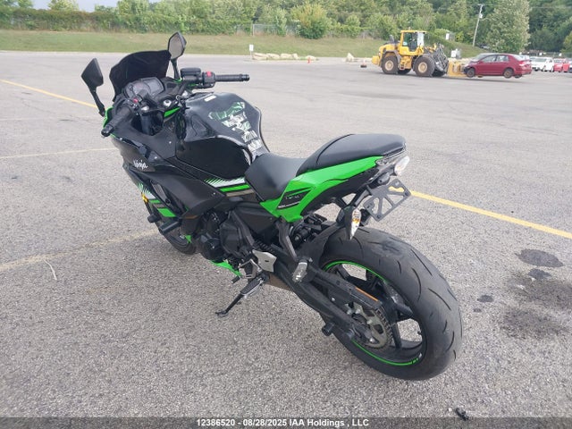 Kawasaki Ninja 650 2017 JKAEXEK13HDA05778 Image 3