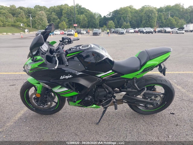 Kawasaki Ninja 650 2017 JKAEXEK13HDA05778 Image 9