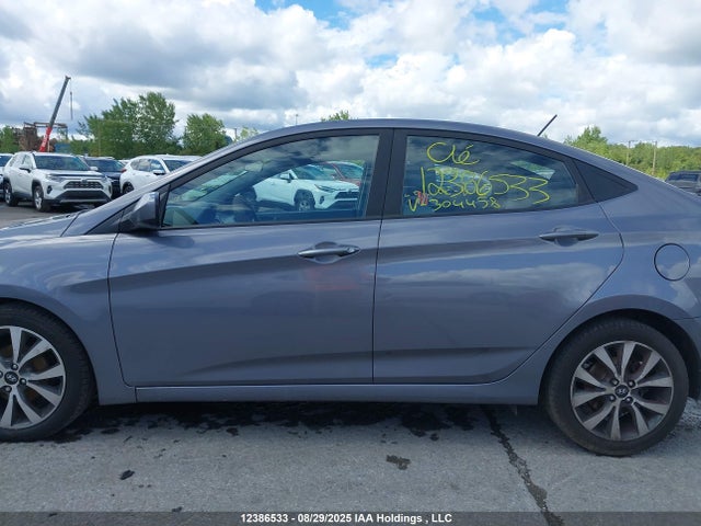 KMHCT4AE1HU304458 Hyundai Accent