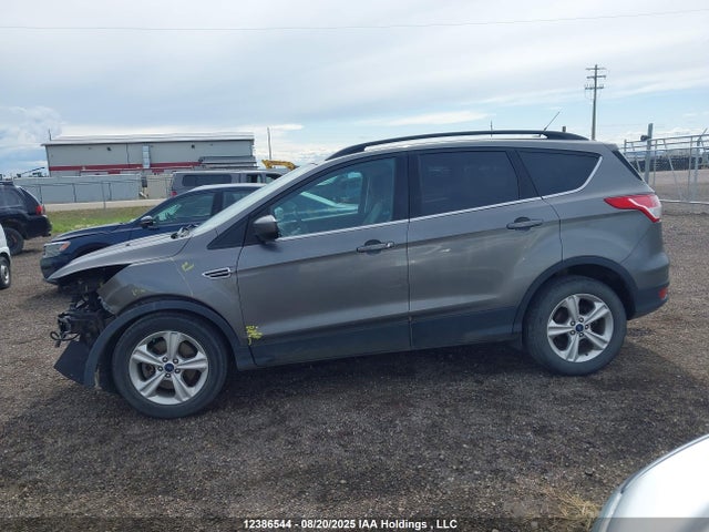 1FMCU9GX9EUE02300 Ford Escape