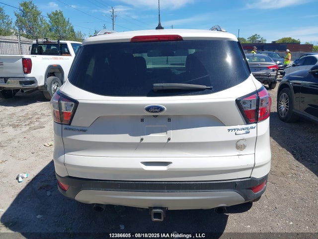 1FMCU9J93JUC71269 Ford 2018
