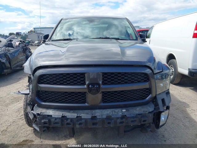 RAM 1500 2018 1C6RR7FG5JS275905 Image 12