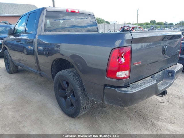 RAM 1500 2018 1C6RR7FG5JS275905 Image 3