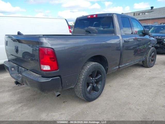 RAM 1500 2018 1C6RR7FG5JS275905 Image 4