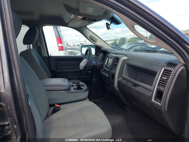 RAM 1500 2018 1C6RR7FG5JS275905 Image 5