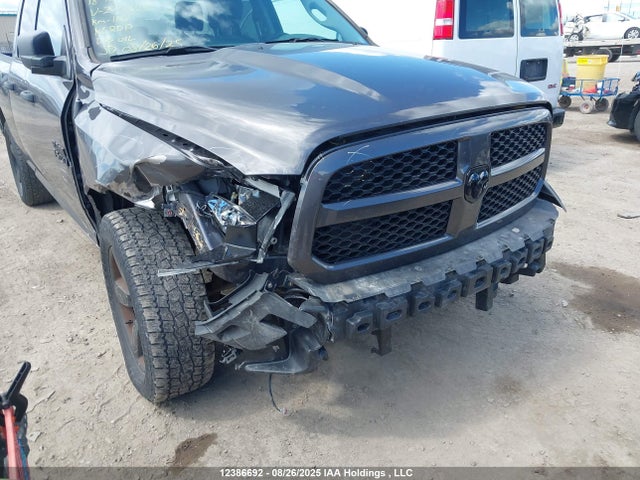 RAM 1500 2018 1C6RR7FG5JS275905 Image 6