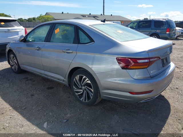 3VWG57BU6KM257735 Volkswagen 1.4 tsi