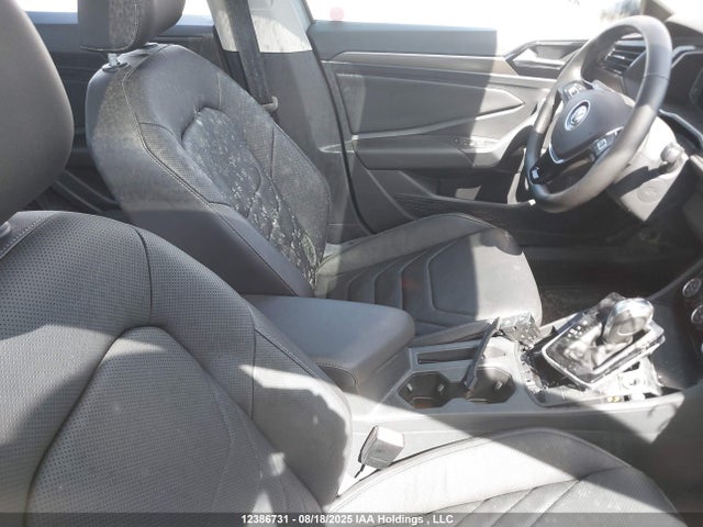 3VWG57BU6KM257735 Volkswagen 1.4 tsi