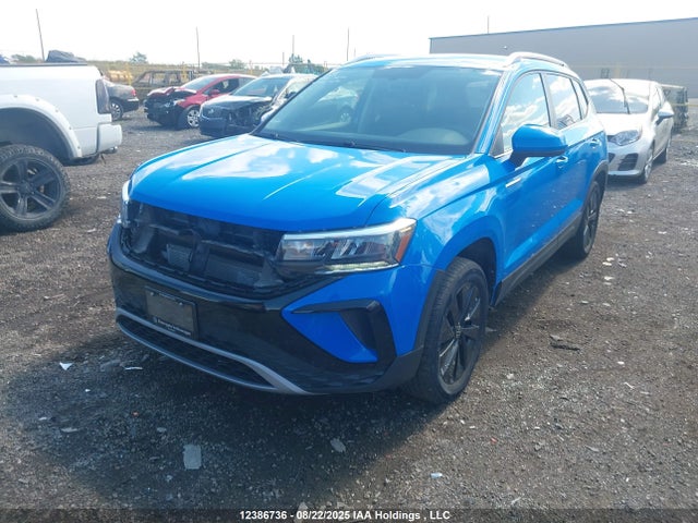 3VVWX7B24NM078574 Volkswagen tsi