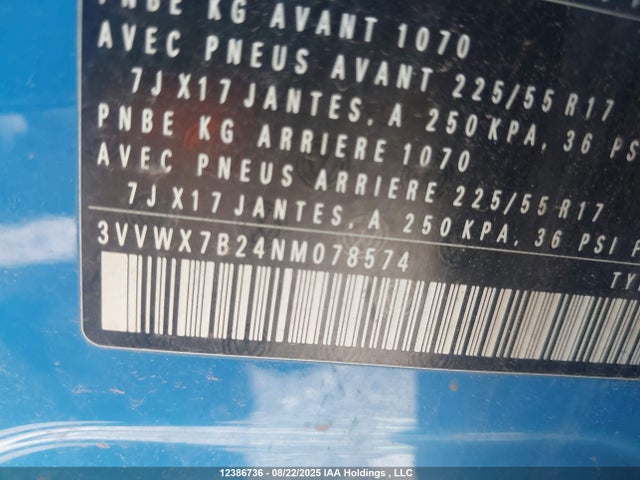 3VVWX7B24NM078574 Volkswagen tsi