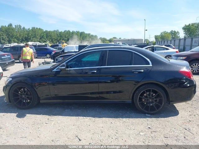 55SWF6GB4FU075098 Mercedes-Benz C-Class