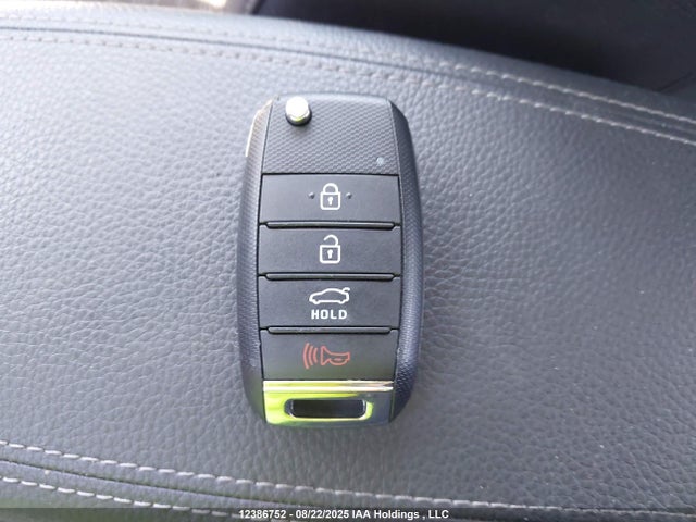 3KPA25AD8ME414220 KIA gamma ii