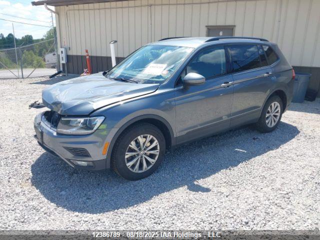 3VV0B7AX6JM157157 Volkswagen TIGUAN S