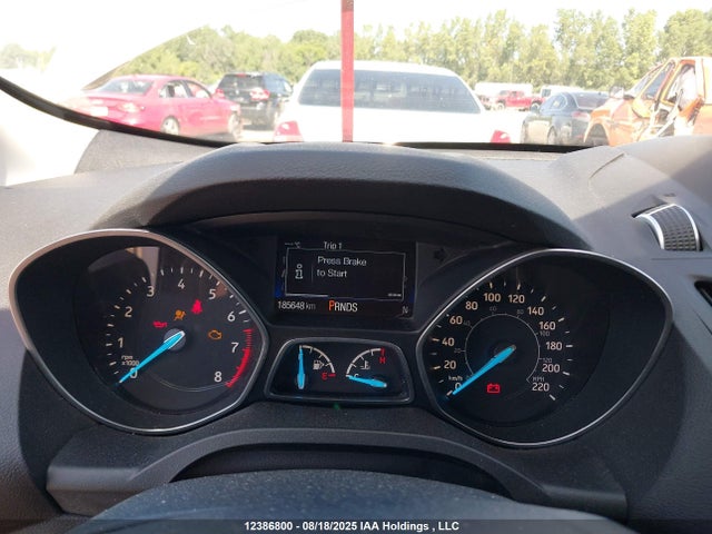 1FMCU9J98JUA26211 Ford 2018