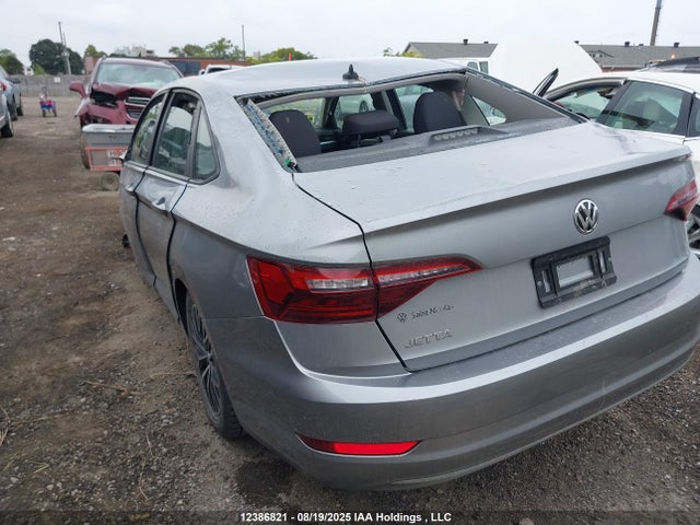 3VWCB7BU0LM038066 Volkswagen 1.4 tsi