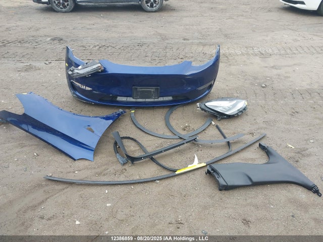 7SAYGDEE1NF317212 Tesla Model Y