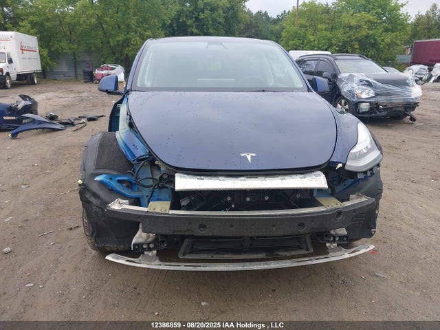 7SAYGDEE1NF317212 Tesla Model Y