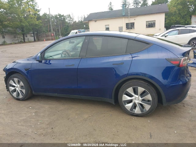7SAYGDEE1NF317212 Tesla Model Y