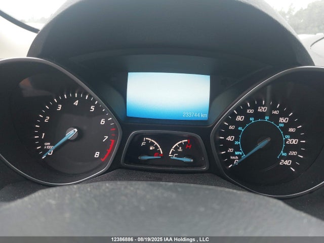 1FMCU0G99FUB66729 Ford Escape